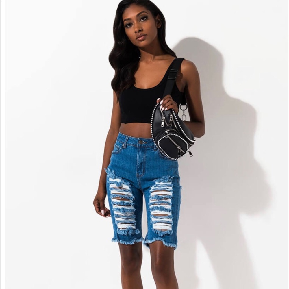 Mystery Girl Bermuda Distressed Shorts